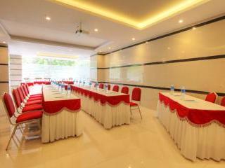 Hotel Sanman Gardenia Bangalore Exterior photo