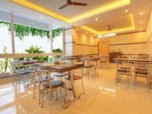Hotel Sanman Gardenia Bangalore Exterior photo